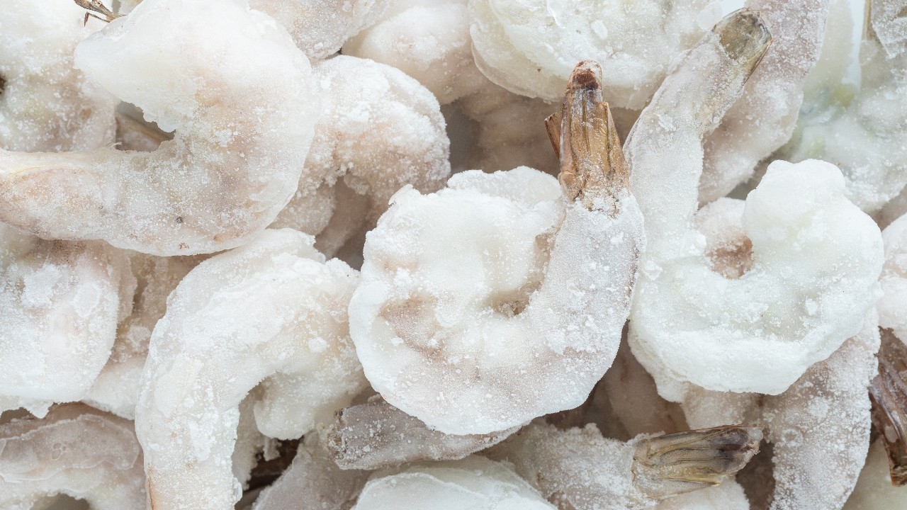 อินโดนีเซียพบรังสีปนเปื้อนในโรงงาน 22 แห่ง หลังสหรัฐเรียกคืนกุ้งแช่แข็ง