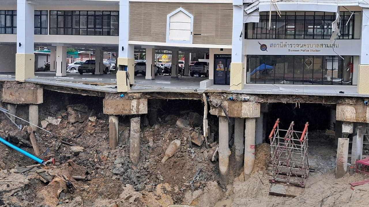 โรงพักสามเสน อันตราย เสาเข็มหักเพิ่ม อาคารทรุดจ่อพังถล่ม นายกฯ รุดดูสั่งรื้อทิ้ง