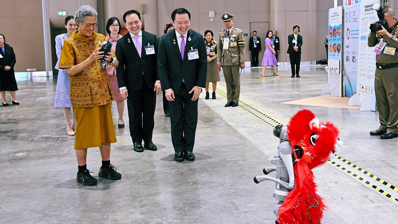 กรมสมเด็จพระเทพรัตนฯ ทรงชื่นชมงานมหกรรมด้านความยั่งยืน