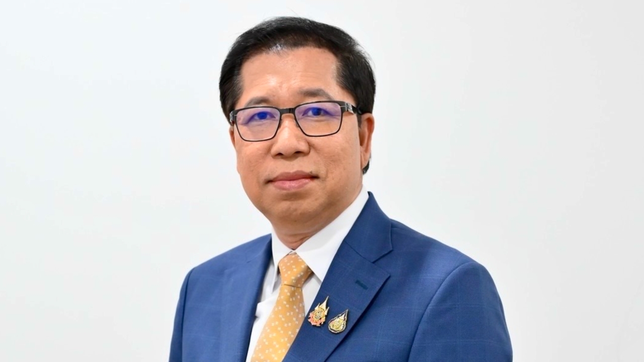 “สันติ” สวน “จิรายุ” ลั่น กำกับ สคบ. ไร้ผลประโยชน์ทับซ้อน ทำถูกต้องก่อนรับตำแหน่ง