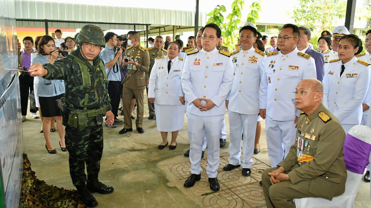 "2 ล้นเกล้า" พระราชทาน เงิน 42 ล้าน รพ.พนมดงรัก ทรงให้สร้างใหม่ จากกระสุนปืนใหญ่กัมพูชา