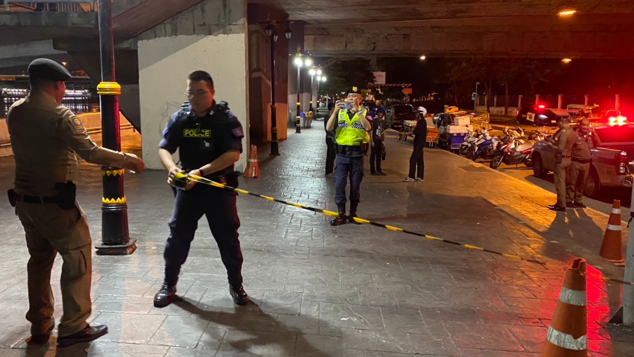 รวบแล้ว คนร้ายกระหน่ำยิงวัยรุ่นนั่งชมวิวใต้สะพานพระปกเกล้า อ้างน้องถูกฟันก่อน