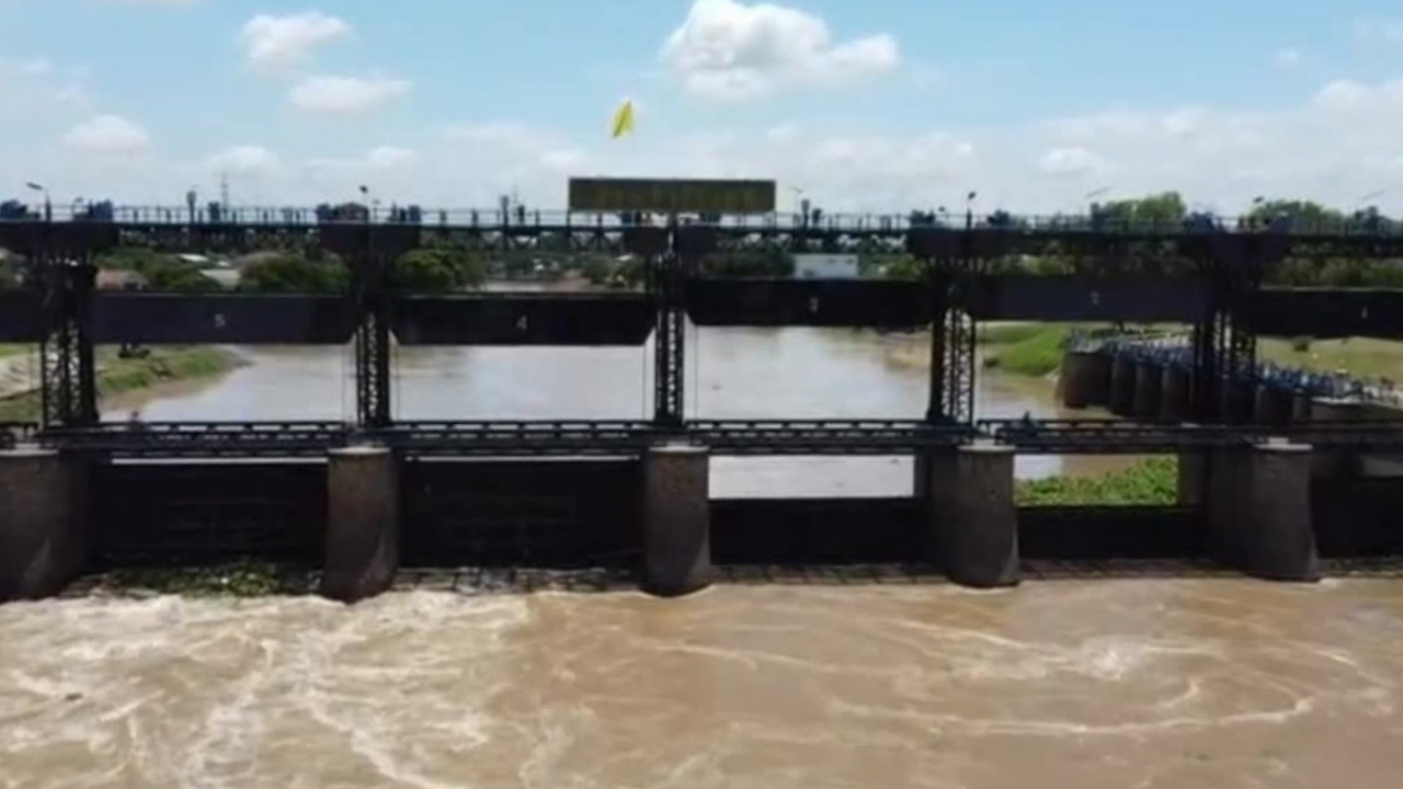 "เขื่อนพระราม 6" ปรับเพิ่มระบายน้ำ ชาวบ้านริมน้ำอยุธยา เฝ้าระวังใกล้ชิด