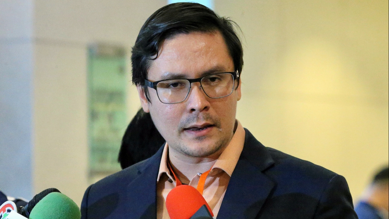 “โรม” ชี้ประชาชนต้องเข้าใจรายละเอียด ก่อนทำประชามติยกเลิก MOU 2543-2544