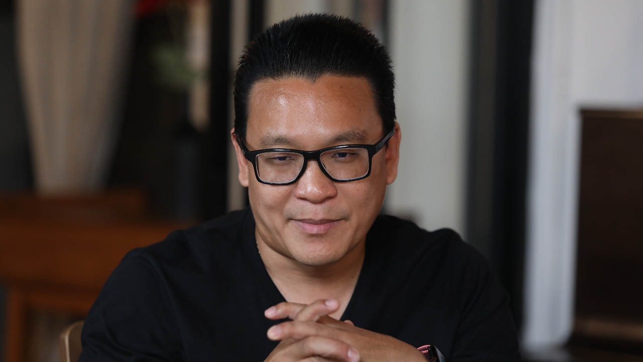 “สกลธี” หวนคืนบ้านเก่า สมัครเป็นสมาชิกประชาธิปัตย์ พร้อมกลับมาช่วยฟื้นฟูพรรค