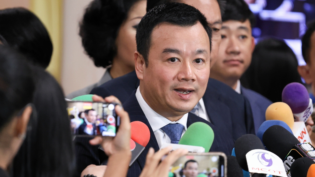 “เพื่อไทย” ยอมรับมีเลือดไหลออกจากพรรค เตรียมเปิดตัวว่าที่ผู้สมัคร 190 สส.