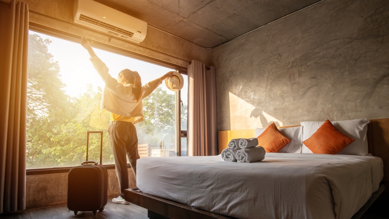 เดือนตุลาคม 2568 "ข้าราชการ-ธนาคาร" หยุดวันไหนบ้าง แนะวิธีหยุดยาว 4 วัน