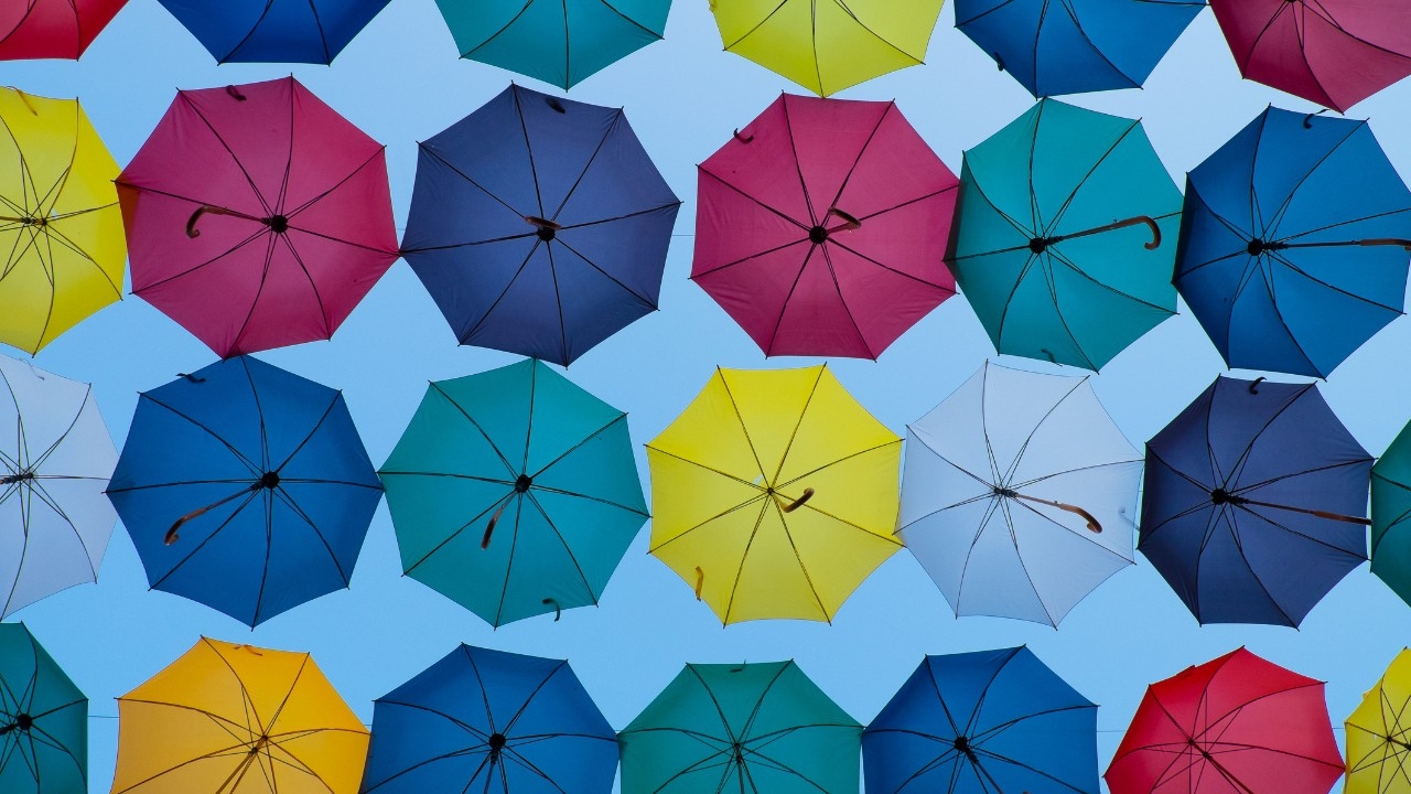 ทายนิสัยจากสีและลายของร่ม สะท้อนตัวตนของผู้ใช้