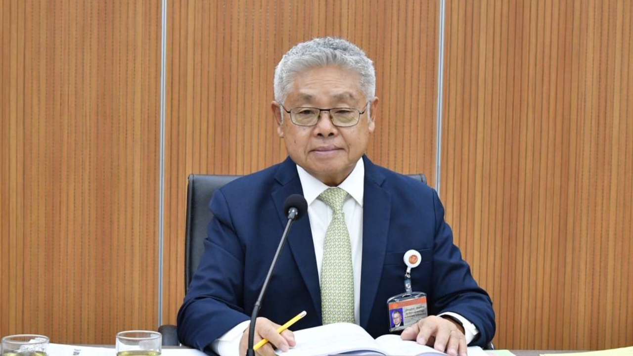 “ครม.อนุทิน” แต่งตั้ง 4 ข้าราชการการเมือง ศธ. “บุญสิงห์” นั่งที่ปรึกษา “รมว.นฤมล”