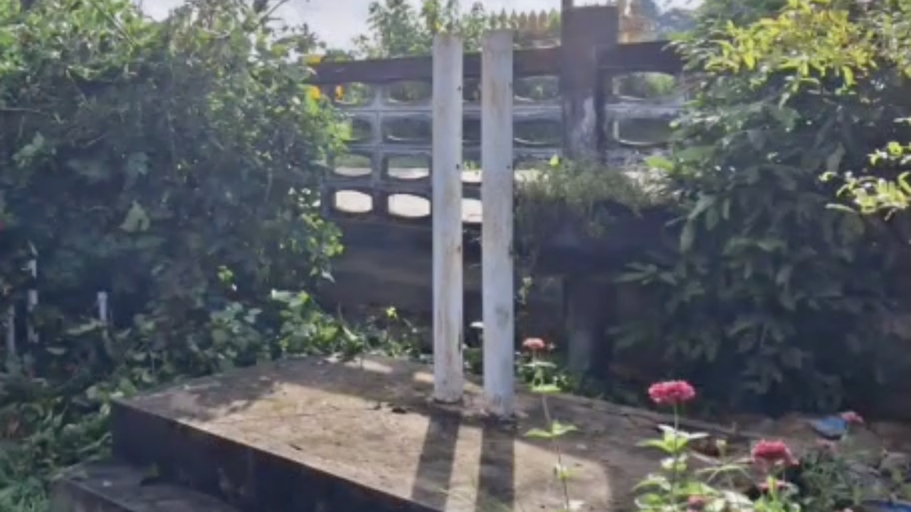 เลือดรักชาติพุ่ง หนุ่มขโมย "เสาธงชาติ" หน้าสำนักงาน อบต. หวังนำมาปักที่บ้าน