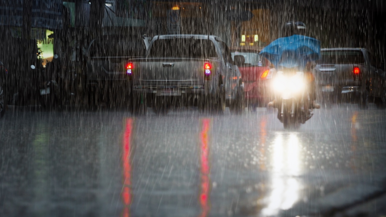 ประกาศฉบับ 11 พายุไต้ฝุ่น "รากาซา" ลดกำลังลงแล้ว ทั่วไทยบางพื้นที่ ฝนตกหนักมาก