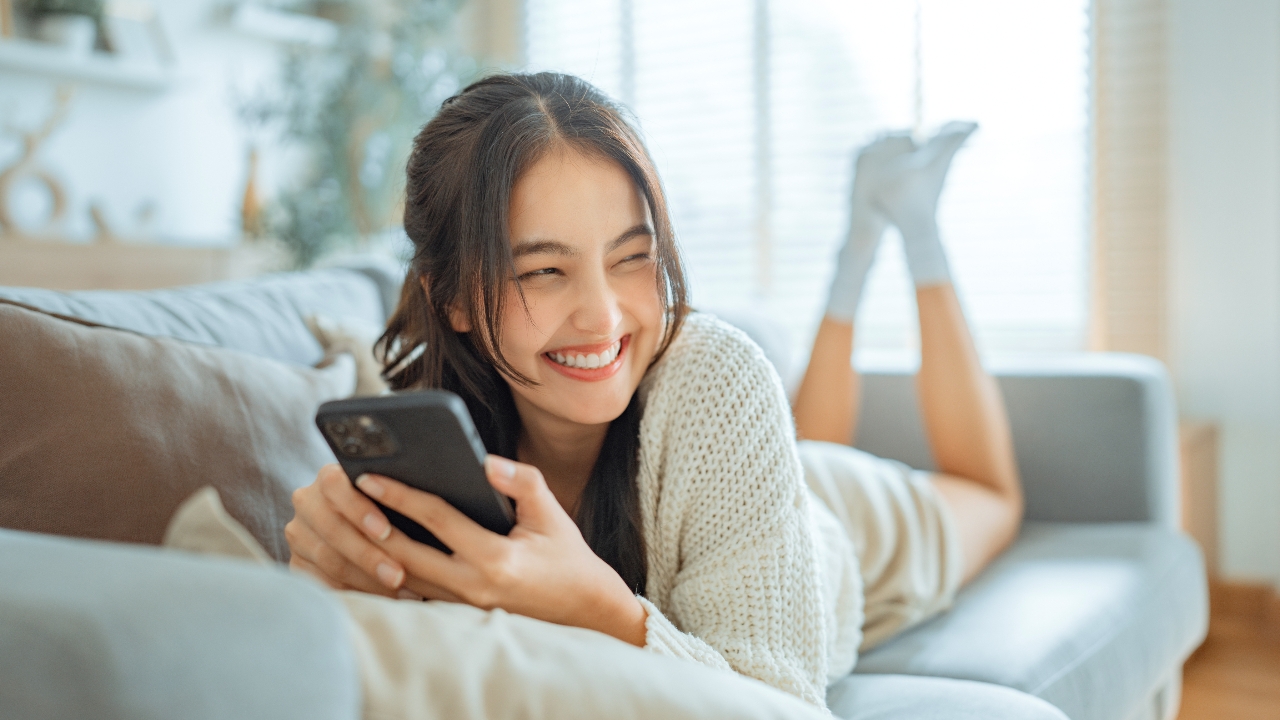 100 แคปชั่นความสุข แคปชั่นธรรมดาแต่มีความสุข เติมพลังบวก เรียกรอยยิ้ม