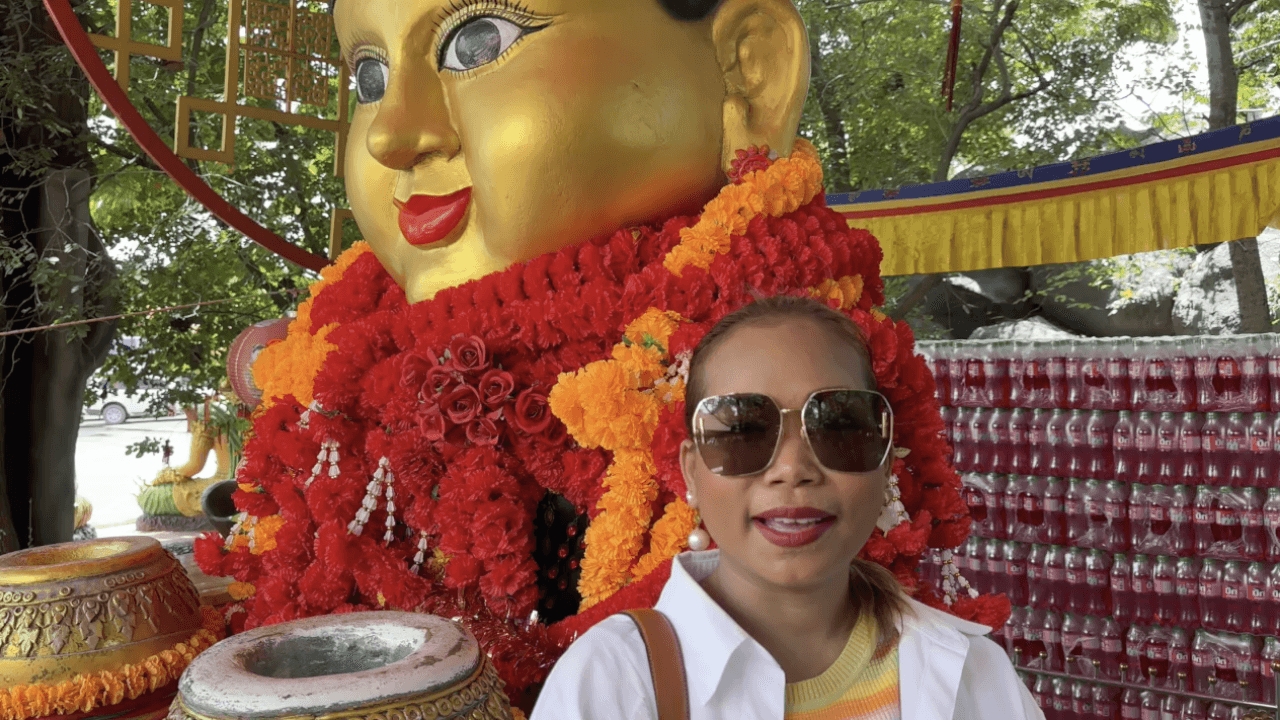 สาวได้โชค 8 งวดติด นำของแก้บนที่ "อาศรมฤาษีเณร" ไม่ลืมหยิบปิงปองลุ้น "เลขเด็ด"