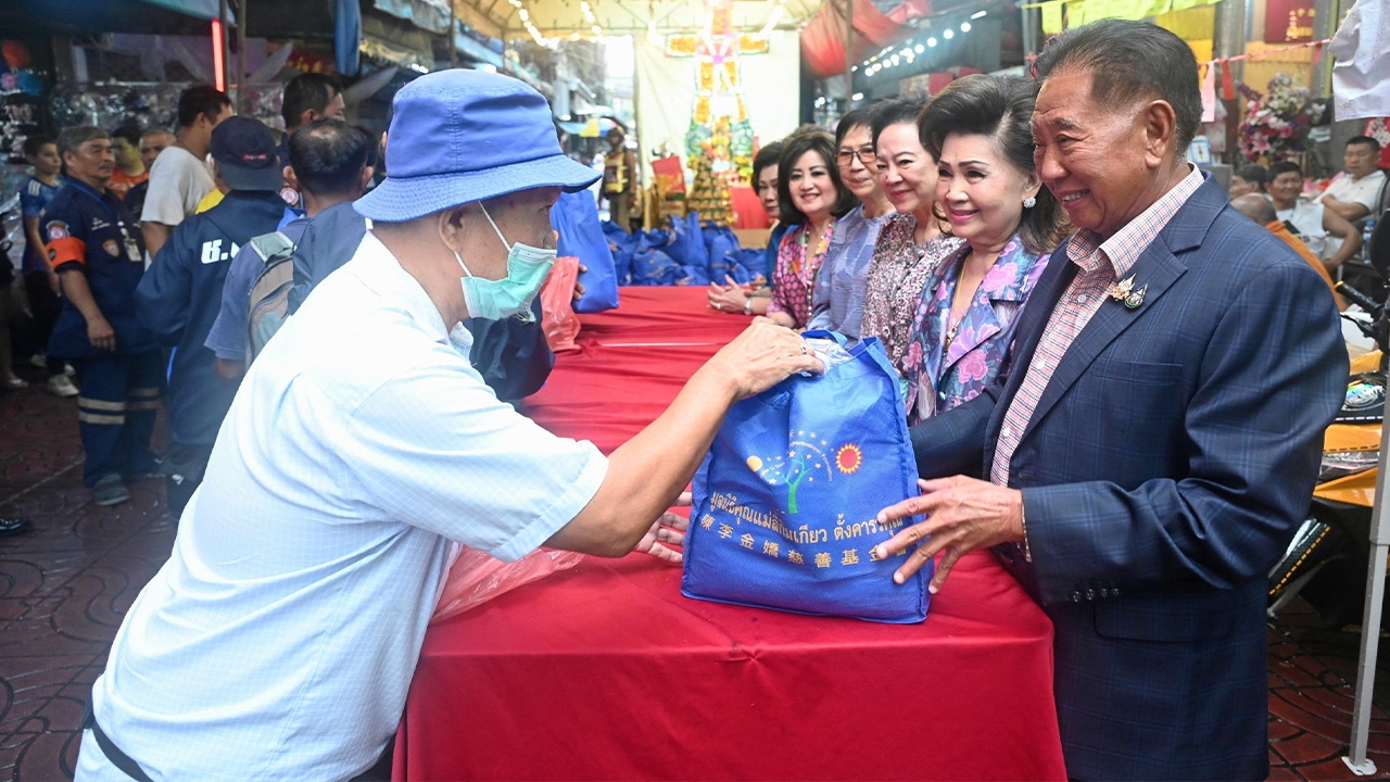 มูลนิธิคุณแม่ลี้กิมเกียว ตั้งคารวคุณ เดินหน้ามอบโอกาสการศึกษาเด็ก