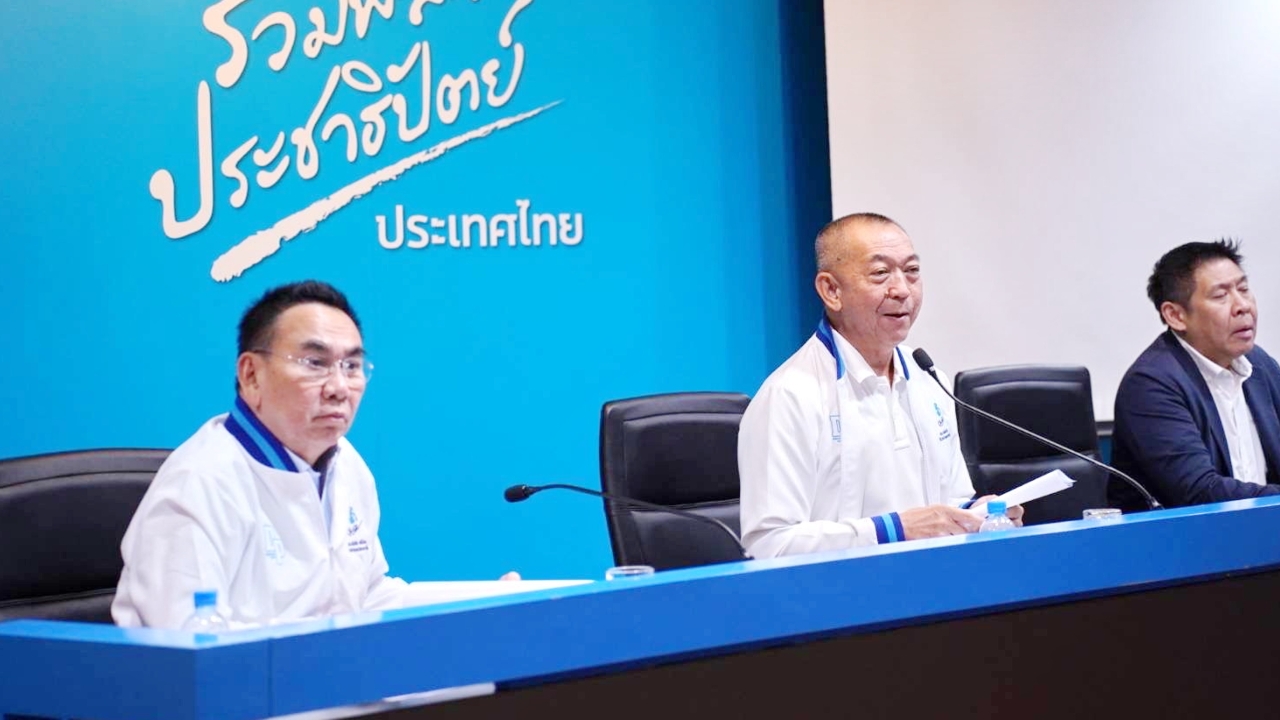 “เดชอิศม์” โพสต์หวาน ยังรัก “เฉลิมชัย” เหมือนเดิม เคารพและให้เกียรติ 100%