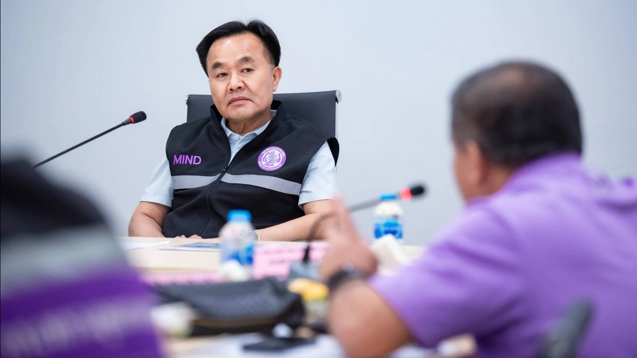 รมช.อุตสาหกรรม เตรียมดันโมเดลอ้อยสดช่วยลดการเผา ลดมลพิษPM2.5 เสริมแรงจูงใจเกษตรกร