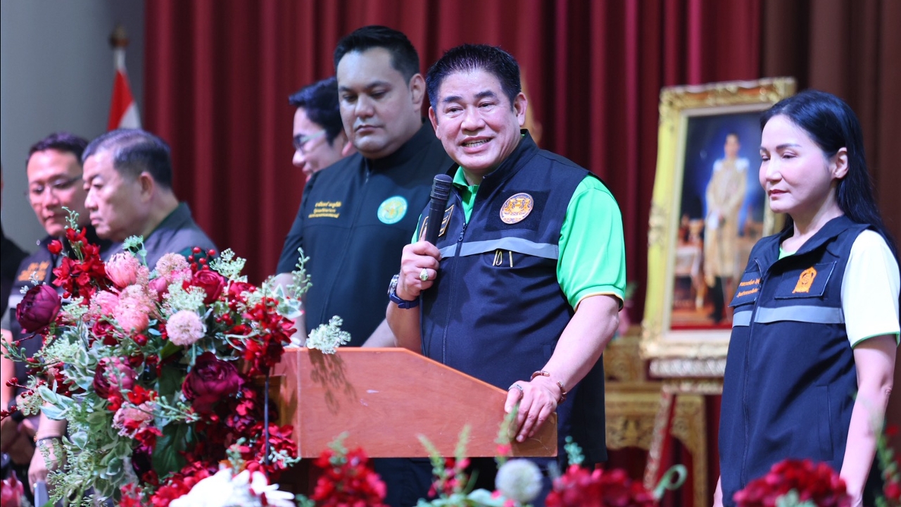 “ธรรมนัส” มั่นใจปีนี้ “เอาอยู่”น้ำไม่ท่วมนนทบุรี  เตือน พายุลูกใหม่จ่อลงใต้ “ชุมพร-นราธิวาส”