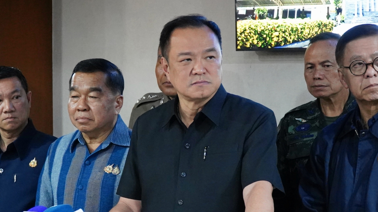 “อนุทิน” โต้ข่าวลวง ติงรองแม่ทัพภาค 2 ปมรับบริจาค มอบฝ่ายกฎหมายดำเนินคดี
