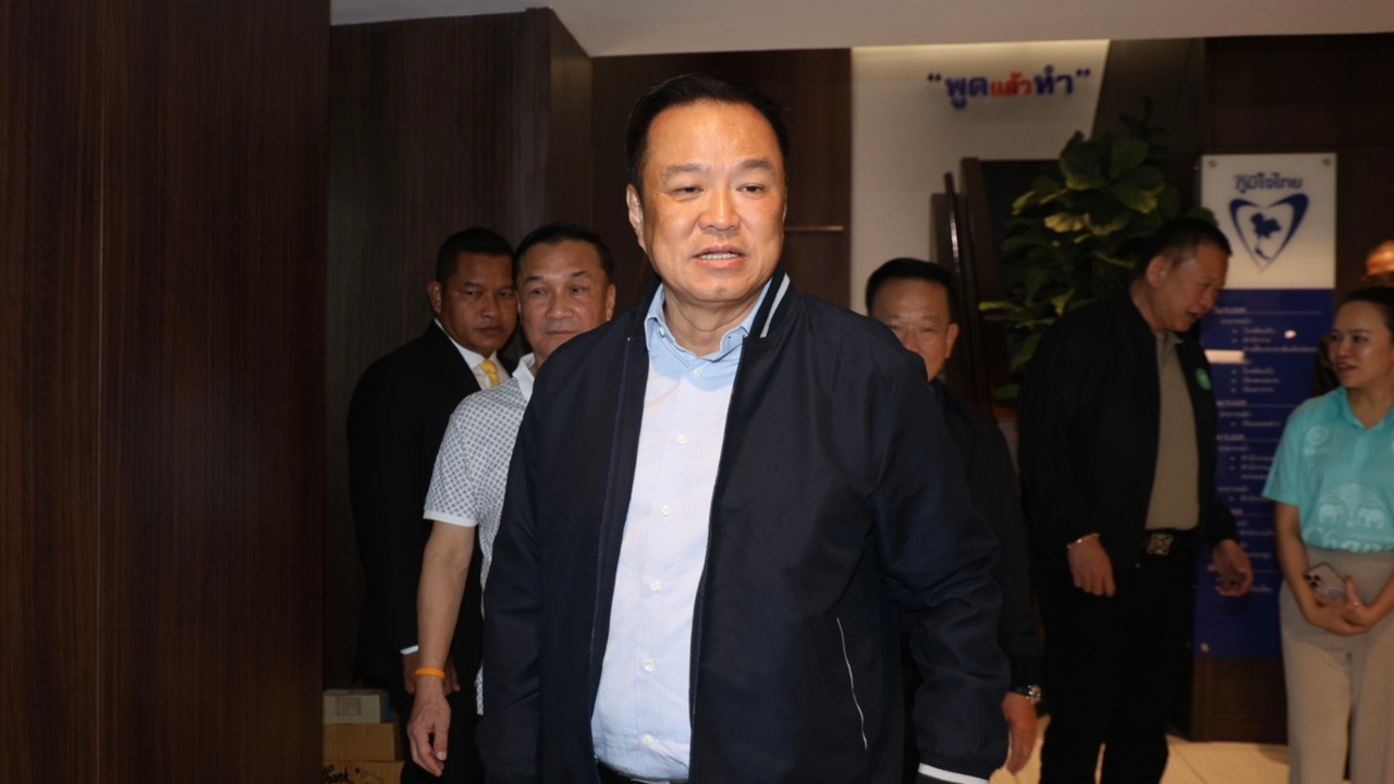 นายกฯ โยนรัฐสภาเคาะร่างหลักแก้ รธน. “บวรศักดิ์” จ่อแถลงทุกประเด็น 16 ต.ค.