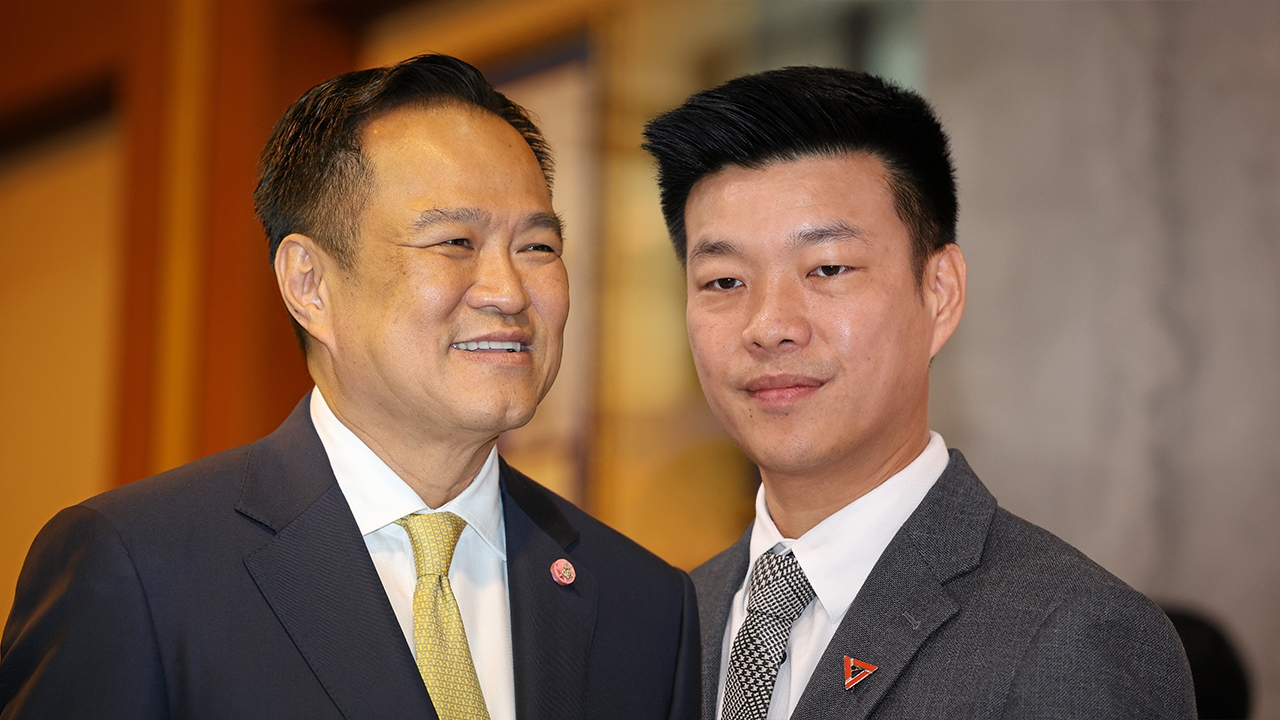 ตลาดนัด สส. คึกคักถนนทุกสายมุ่งสู่ "เขากระโดง" : "ภูมิใจดูด" ชูธงอนุรักษ์ ปาดซ้ายเบียดค่ายส้ม