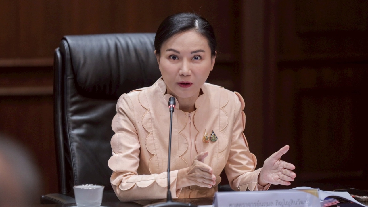 รมว.ศึกษาฯ ตั้งเป้าแก้หนี้ปฏิรูปคุณภาพชีวิตครู พร้อมทุ่มงบฯปรับปรุงบ้านพัก 4.1 หมื่นหลัง