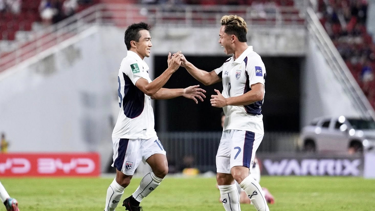 กลับสู่ท็อป 100 แล้ว เปิด "อันดับโลกทีมชาติไทย" ล่าสุด พุ่งขึ้นทันทีหลังชนะ "ไต้หวัน"