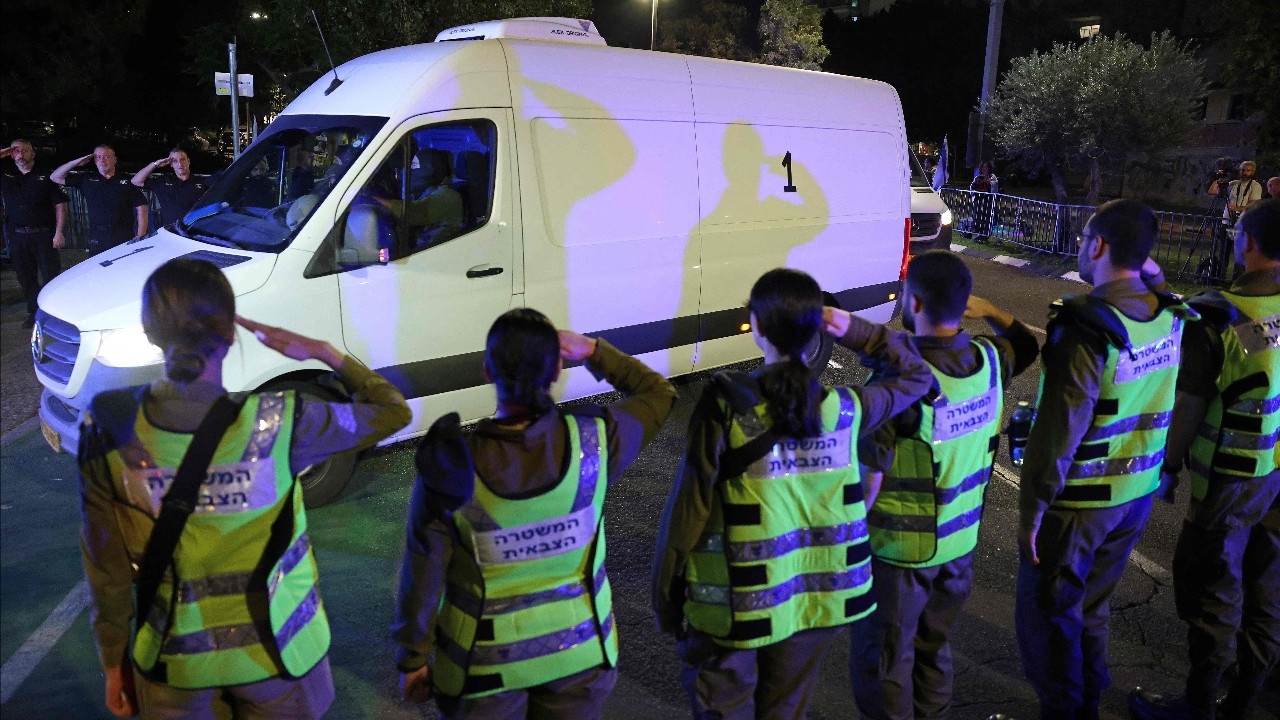 ฮามาสส่งศพตัวประกัน 4 รายคืน ขณะที่อิสราเอลขู่หากส่งไม่ครบ พร้อมตอบโต้ทันที