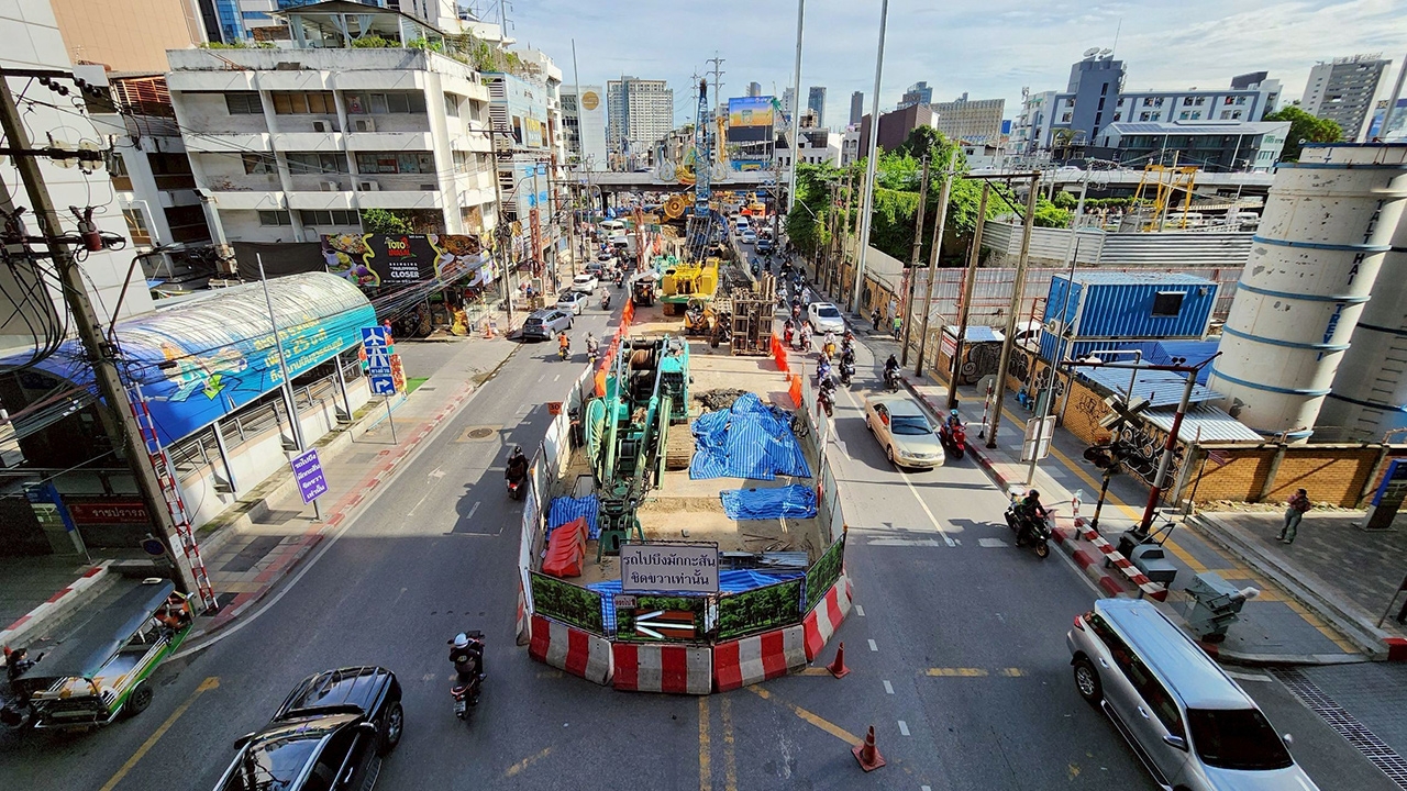 3 หน่วยงาน ผนึกกำลังแก้รถติด ถ.เพชรบุรี-ราชปรารภ จากการก่อสร้างรถไฟฟ้าสายสีส้ม