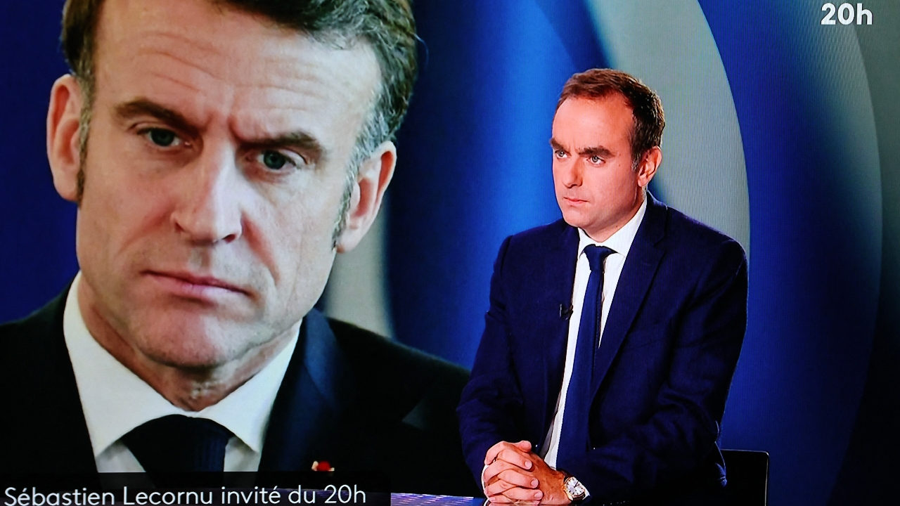 ปธน.มาครง เตรียมแต่งตั้งนายกฯ ฝรั่งเศสคนใหม่ ภายใน 48 ชั่วโมง