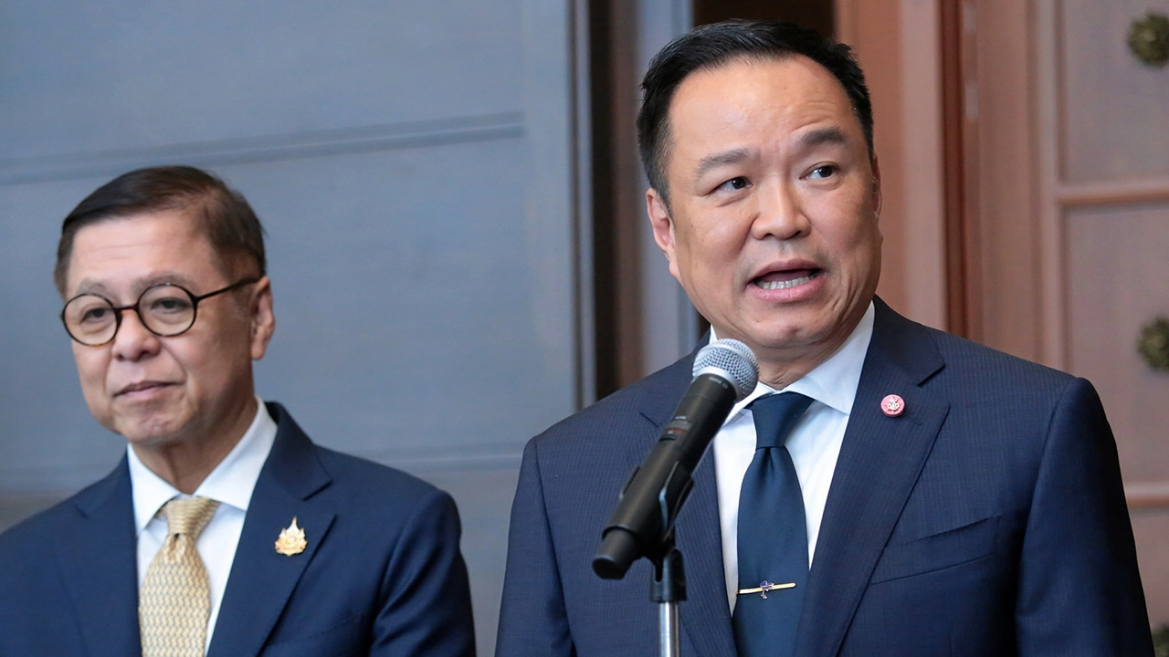 นัดครม.ทุกบ่ายวันจันทร์ นายกฯ เร่งปั่นงานเศรษฐกิจ "ไชยชนก" เบี้ยวพบ กมธ. ส่งป.ป.ช.ลุยคดีสินบน