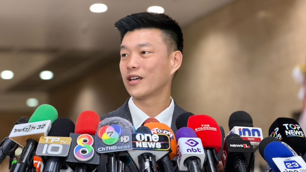 “ณัฐพงษ์” ขู่อภิปรายไม่ไว้วางใจ หากรัฐบาลทำประเทศเสียหาย ย้ำจุดยืนแก้ รธน.