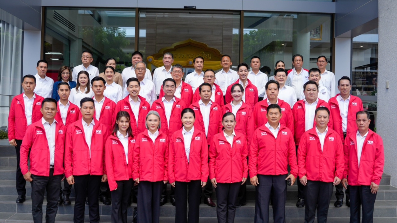 “สุริยะ” เปิดตัวว่าที่ผู้สมัคร สส. ล็อต 2 มั่นใจคว้า 200 เก้าอี้-ศรีสะเกษ ประกาศปราบงูเห่า