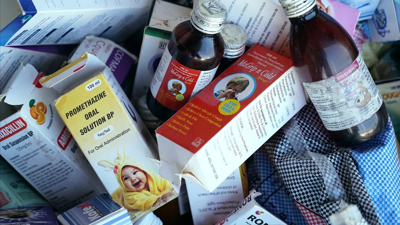 WHO เตือนเฝ้าระวัง "ยาน้ำแก้ไอ" 3 ยี่ห้อของอินเดียปนเปื้อนเสี่ยงอันตรายถึงชีวิต