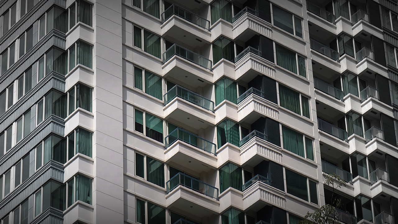 ถอดรหัส 20 ปี ตลาดคอนโดฯ 2.4 ล้านล้าน จากยุคทอง สู่ ภาวะโอเวอร์ซัพพลาย ตัวแปรสะท้อน “เศรษฐกิจไทย”