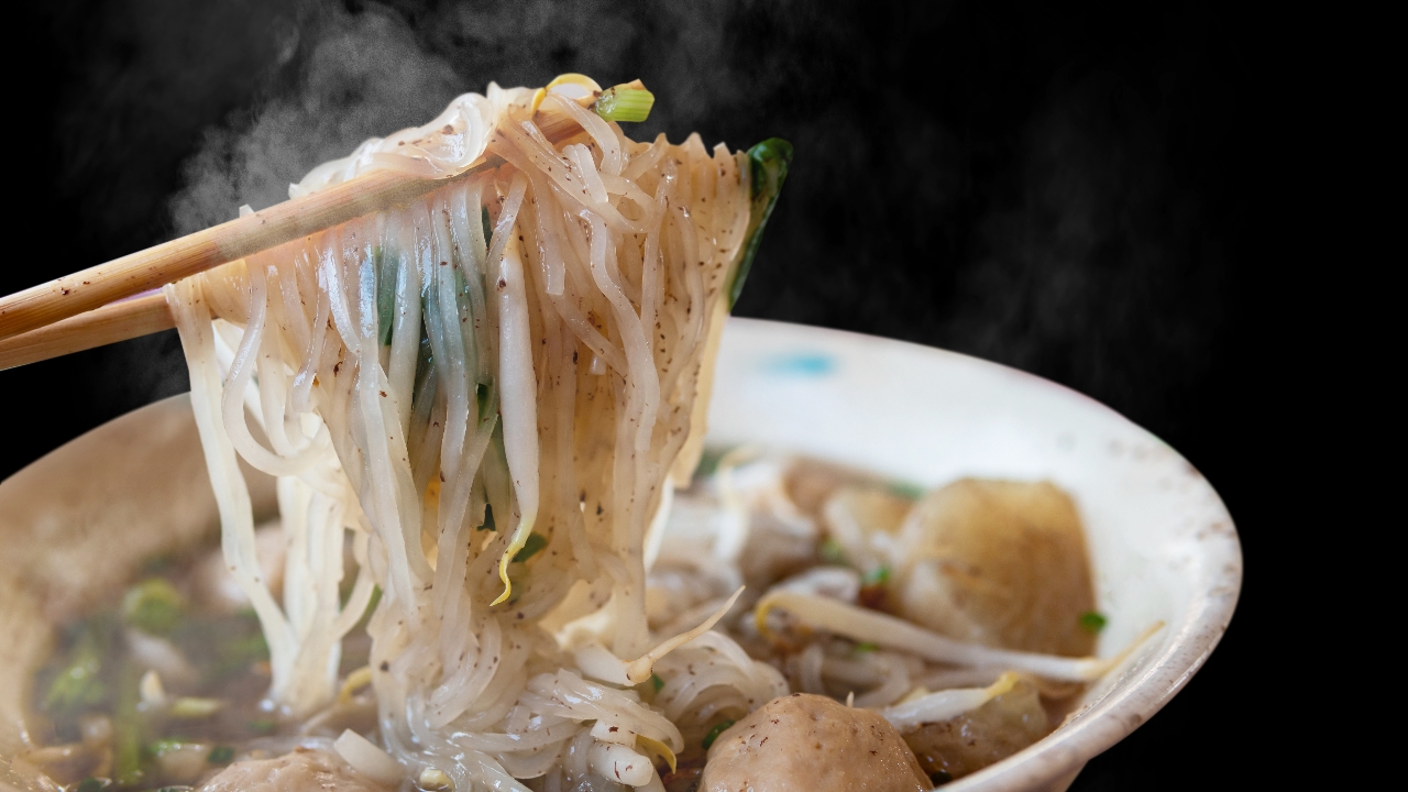 ไทยรัฐโพล เปิดศึกชิงเจ้าแห่งก๋วยเตี๋ยว ส่องเมนูเส้นชามโปรดหนึ่งเดียวในใจของคุณ