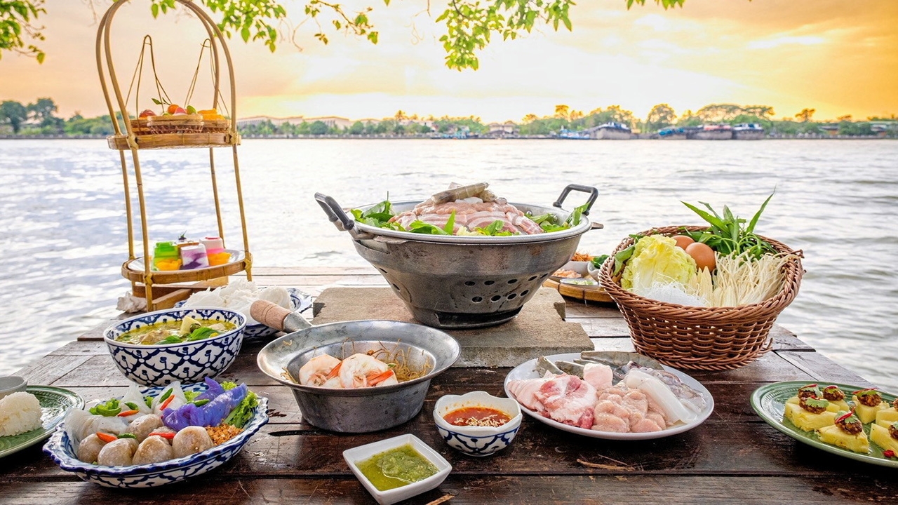 “ธิติพร จุติมานนท์” จากลูกจ้างอาชีพ สร้าง "บ้านท่าน้ำนนท์" ธุรกิจที่เลือกความสุขที่ยั่งยืน