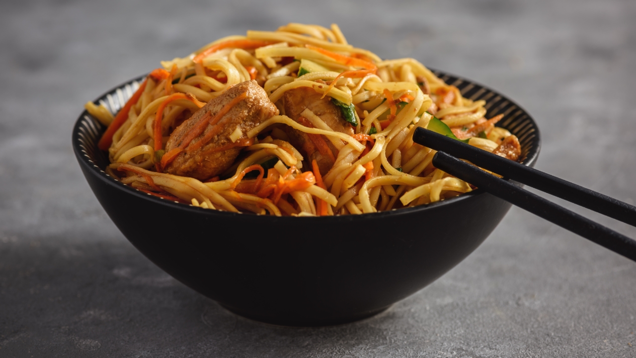 เมนู 10 อาหารเจ ทำง่ายๆ อร่อย อิ่มบุญ ต้อนรับเทศกาลกินเจ 2568