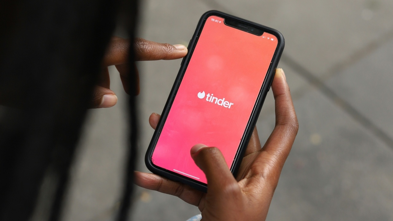 Tinder เปิดตัว Face Check ในไทย บังคับวิดีโอเซลฟี่ผู้ใช้ใหม่ สกัดบอต-โปรไฟล์ปลอม