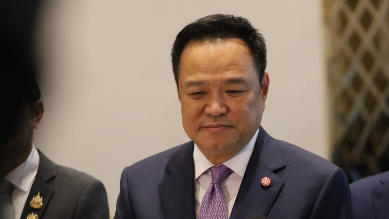 “อนุทิน” ไปลาว ยันปราบสแกมเมอร์ไม่ติดขัด จ่อยกหูคุยปธน.เกาหลีใต้ ถกเรื่อง Current affair