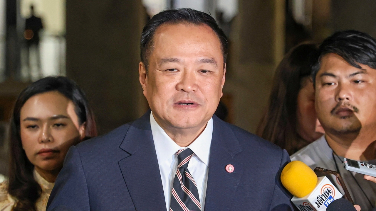 ตั้ง “เอกนิติ” ปธ.คณะทำงานเจรจาการค้าสหรัฐฯ “อนุทิน” เผยจ่อลดค่าเดินทางให้ประชาชน