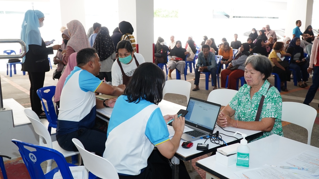 เปิดลงทะเบียน "คนละครึ่งพลัส" วันแรกสำหรับร้านค้า ชาวยะลาแห่สมัครร่วมโครงการ