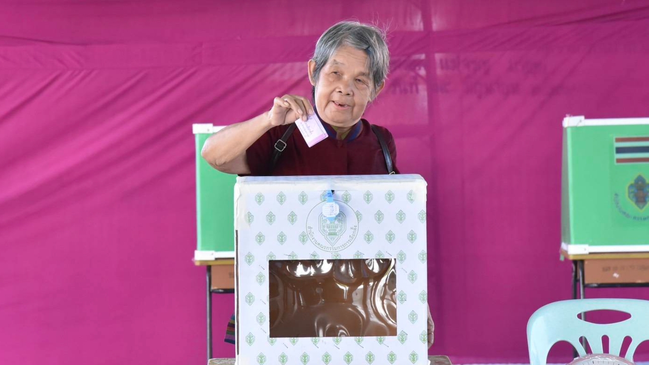 ปิดหีบเลือกตั้งซ่อมกาญจนบุรีแล้ว คาดทราบผลไม่เกิน 3 ทุ่ม คืนนี้