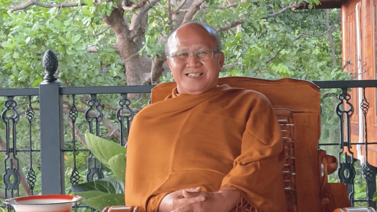 "หลวงตาสินทรัพย์" เตรียมนำเงินระดมทุน 15 ล้าน มอบให้กองทัพ สร้างถนนช่องอานม้า