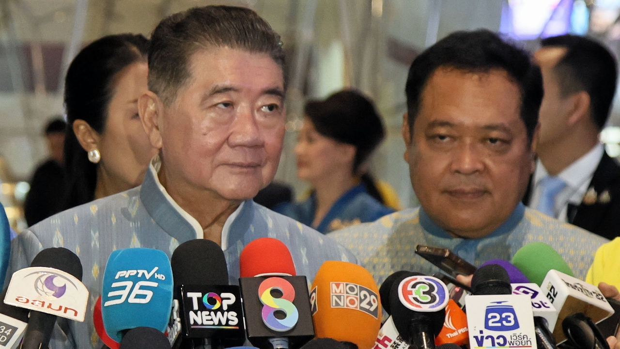 ศาลรัฐธรรมนูญเดินหน้าพิจารณาคำร้อง “ภูมิธรรม-ทวี” ใช้อำนาจแทรกแซง กกต. เพื่อประโยชน์สาธารณะ