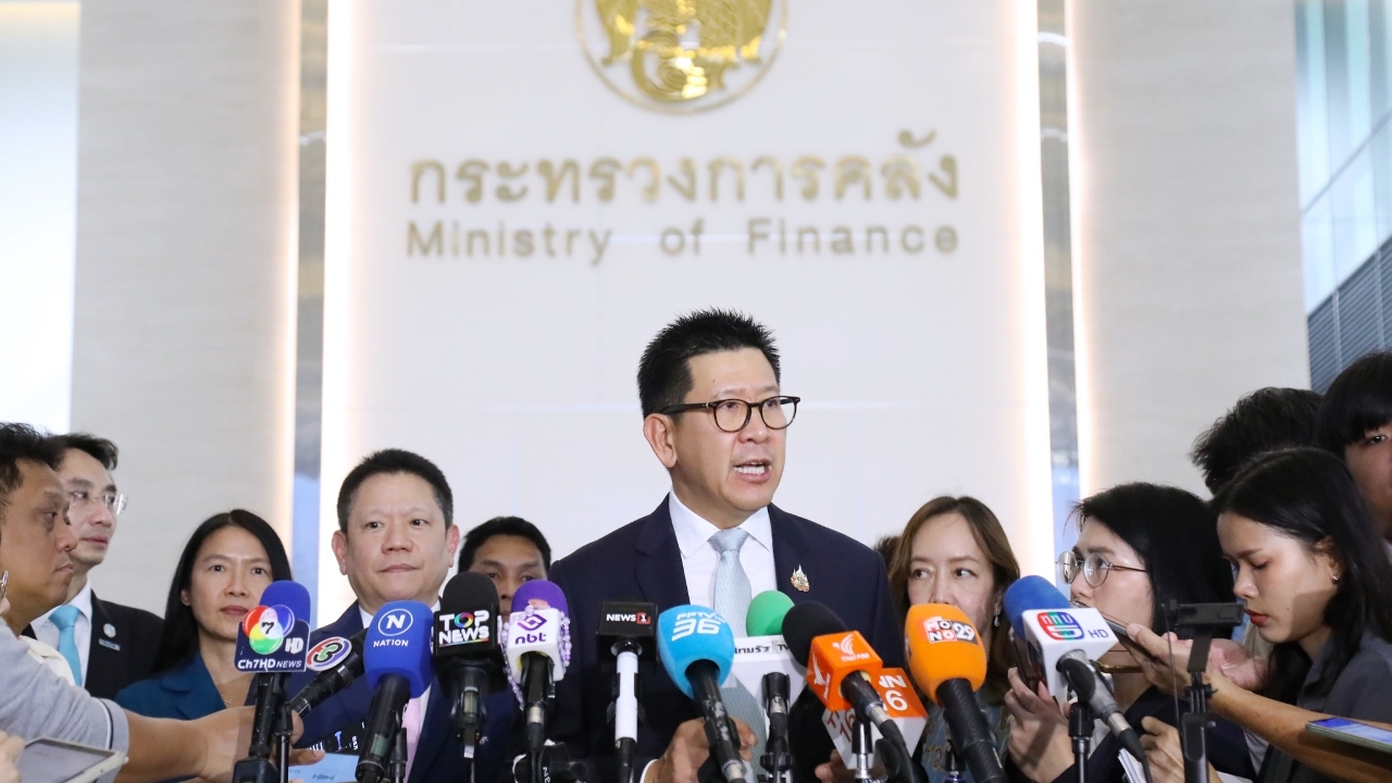 “เอกนิติ” ชงแผนปลุกเศรษฐกิจ ชู “Quick Big Win” 4 เดือนดึงไทยพ้นหล่มถดถอย