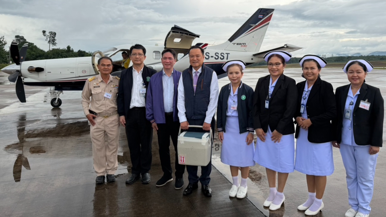 “หัวใจติดปีก” ครั้งแรกหลังเป็นนายกฯ “อนุทิน” บินด่วน จ.เลย รับอวัยวะผู้บริจาค