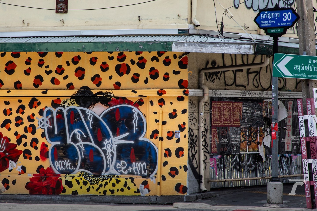 เร่งจับมือพ่นสีทับกราฟิตี้เจริญกรุง โฆษก กทม. ย้ำศิลปะทำได้แต่ต้องถูกที่