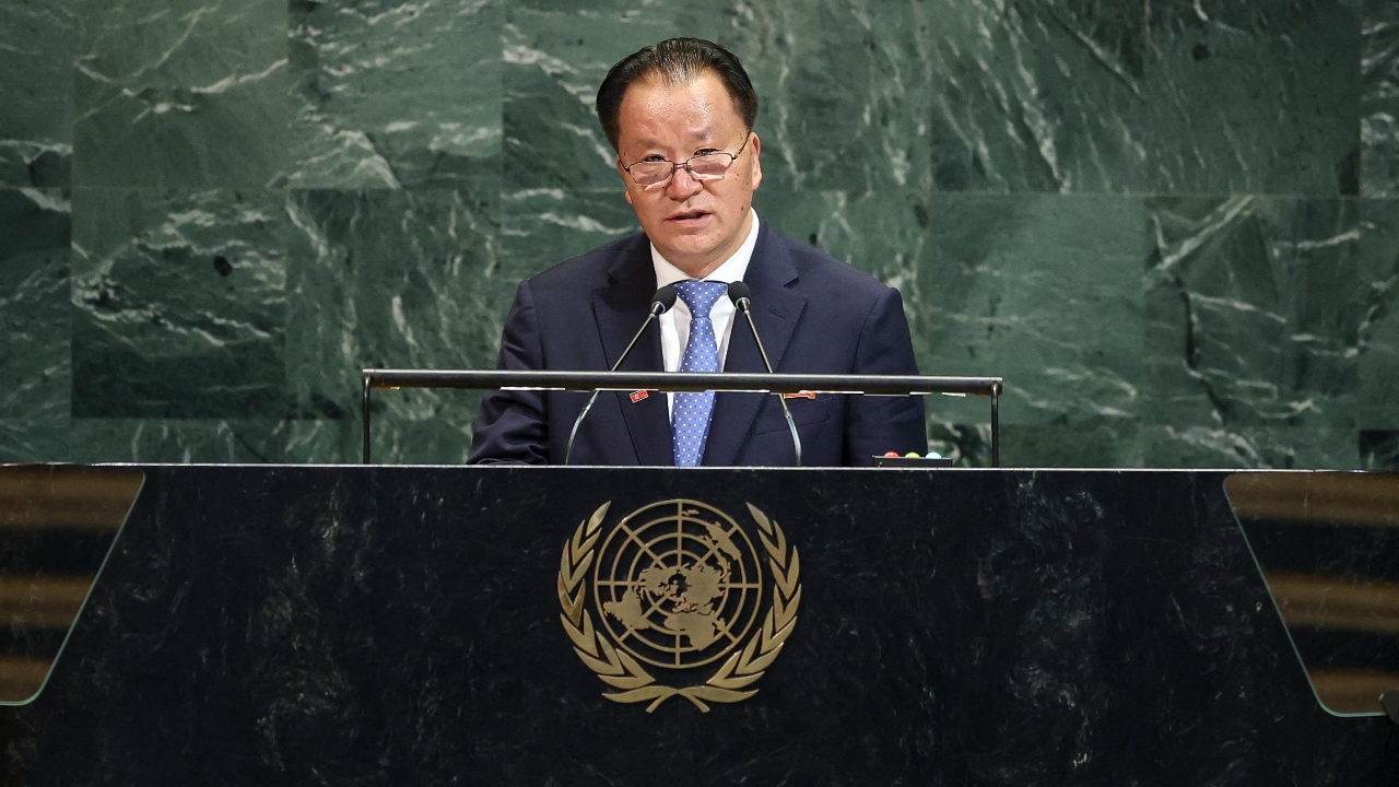 ทูตเกาหลีเหนือขึ้นเวที UN ประกาศชัด ไม่ล้มเลิกโครงการพัฒนานิวเคลียร์