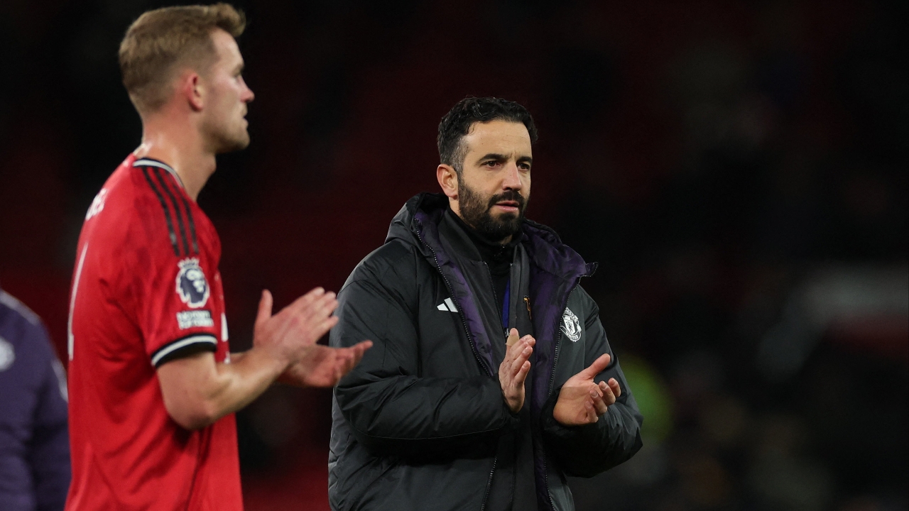 อาการมันฟ้อง "อโมริม" พูดตรงๆ 1 แข้งแมนยู อาจหลุดตัวจริง เหตุเล่นผิดฟอร์ม