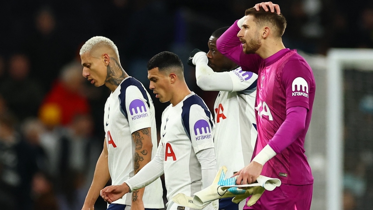 ผลบอลเมื่อคืน สเปอร์ส หมดสภาพ พ่าย ฟูแล่ม คาบ้าน ศึกพรีเมียร์ลีก